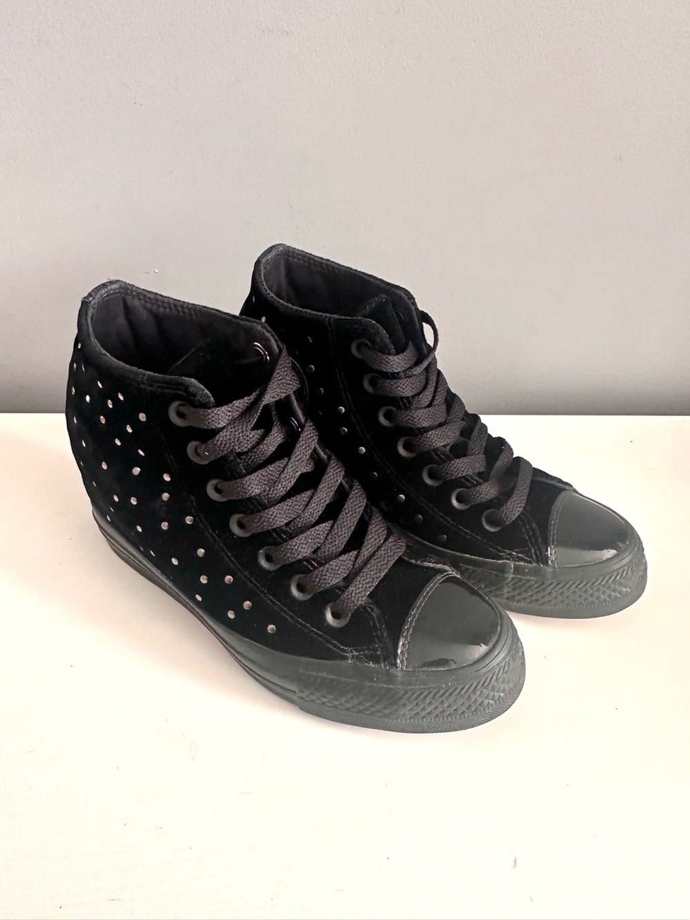 Converse - RARE Chuck Taylor, All Star, Lux, Triple Black, Wedge, Velvet, Size 6